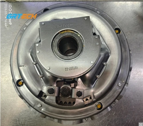 300SETS Of Clutch Kits For MACK Has Been Completed With Loading. The Goods Ha...